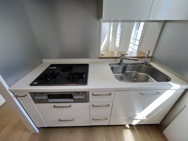 Room image 8