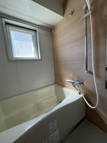 Room image 9