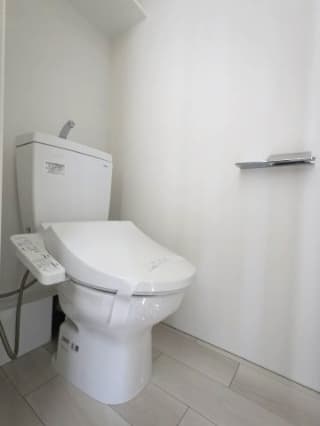 Room image 8