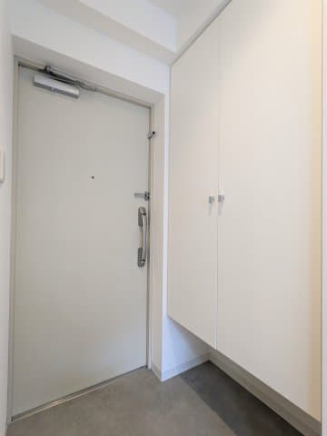 Room image 16