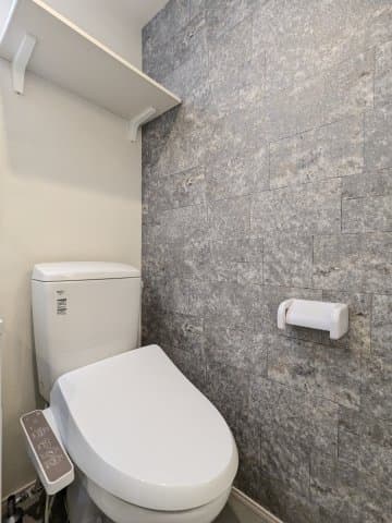 Room image 9