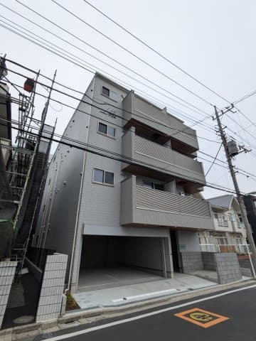 Main Image