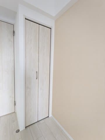 Room image 15