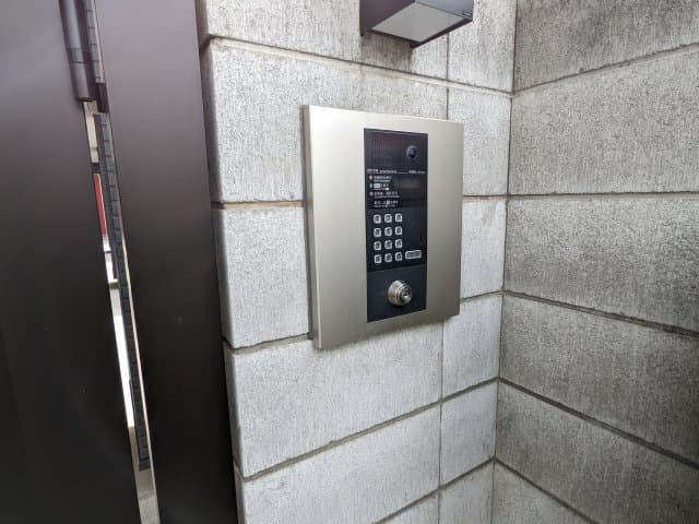 Room image 15
