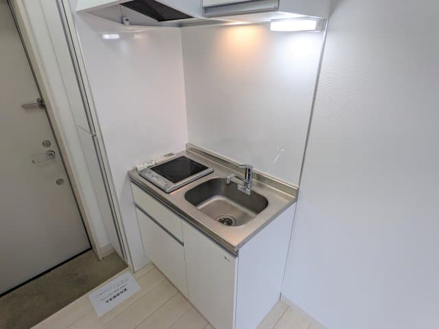 Room image 12
