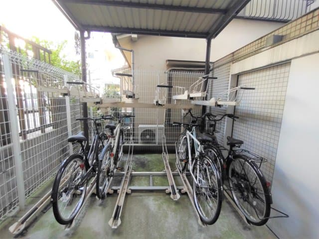 Room image 15