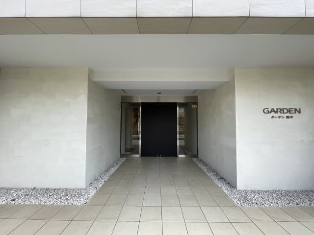 Room image 15
