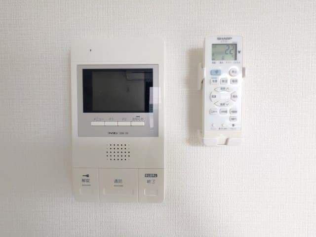Room image 12