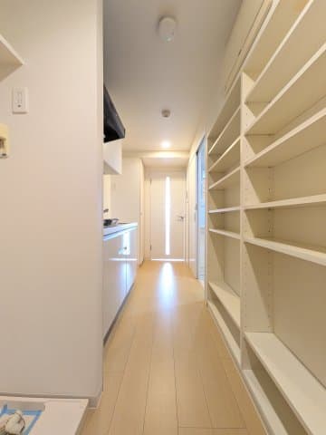 Room image 11