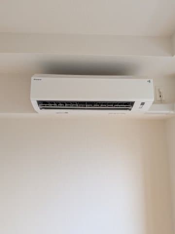 Room image 16