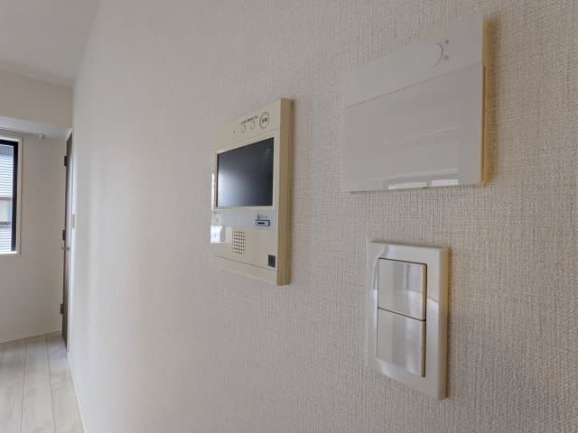 Room image 15