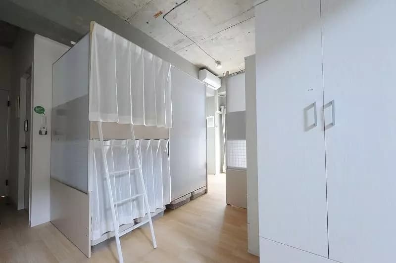 Room image 9