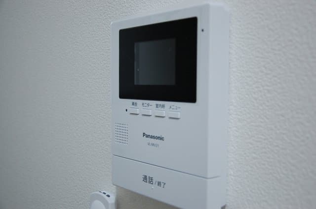 Room image 12