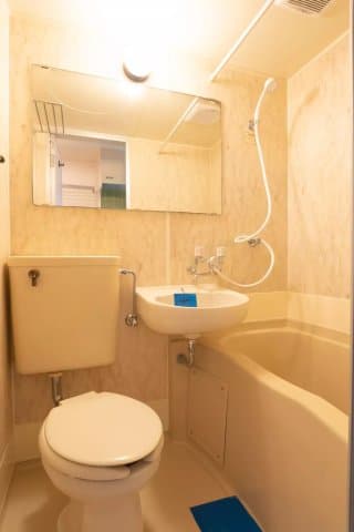 Room image 15