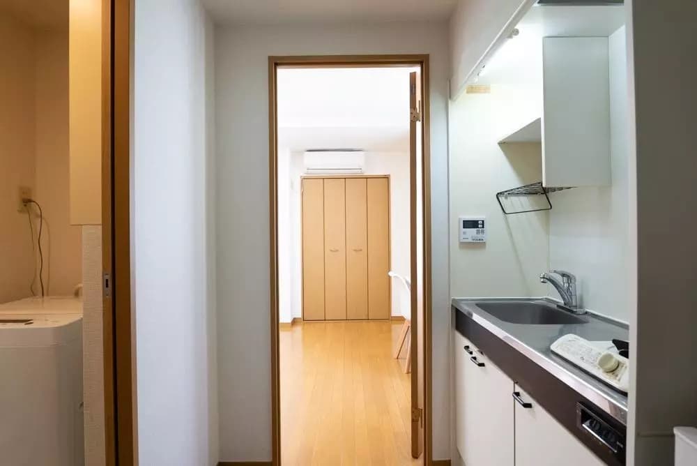 Room image 11