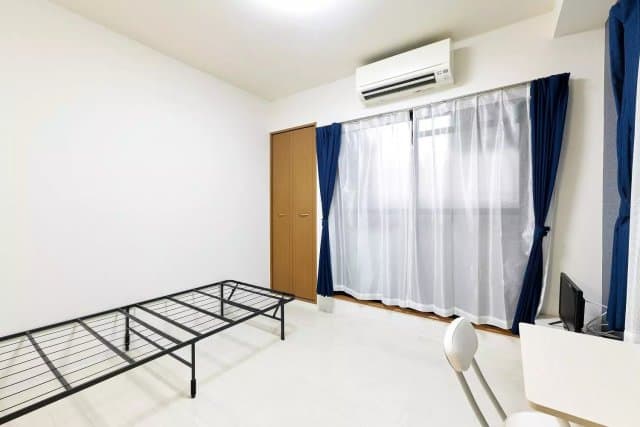 Room image 9