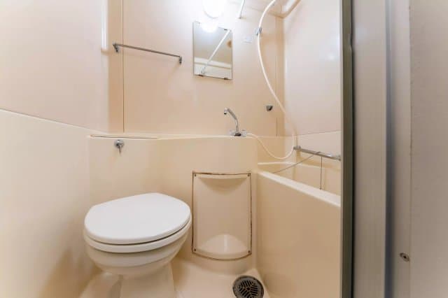 Room image 13