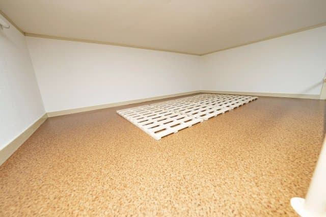 Room image 15