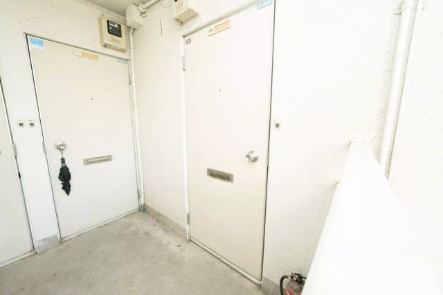Room image 13