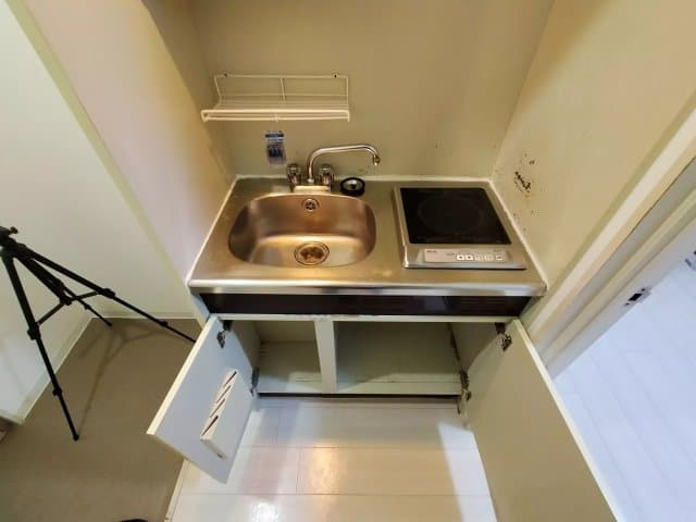 Room image 13
