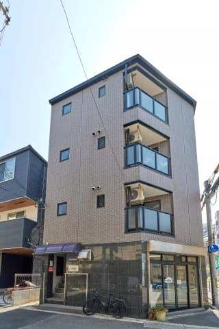 Main Image