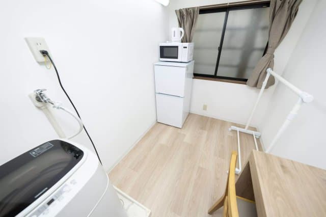 Room image 12