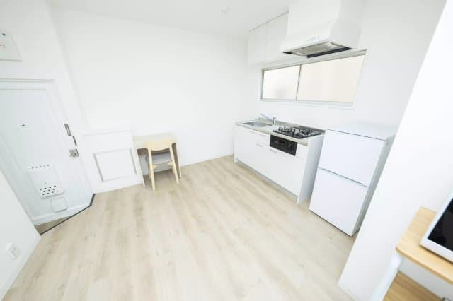 Room image 9