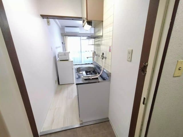 Room image 9