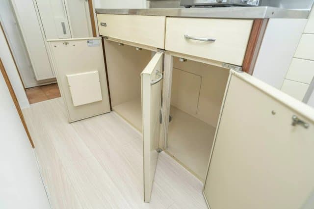 Room image 15