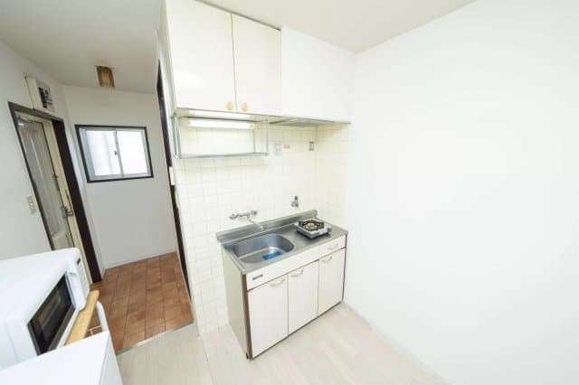 Room image 9