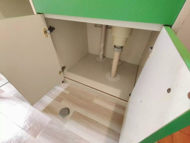 Room image 8