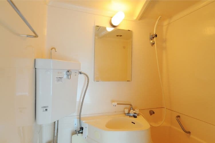 Room image 11
