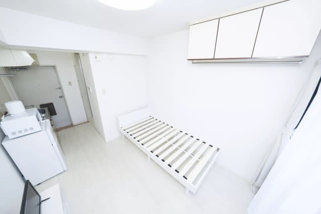 Room image 9