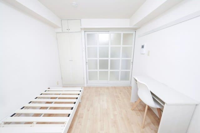 Room image 10