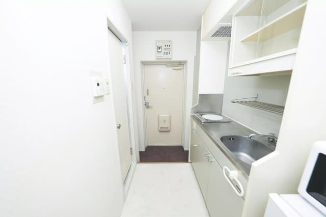 Room image 11