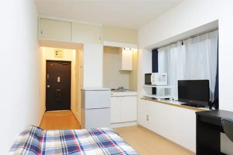 Room image 11
