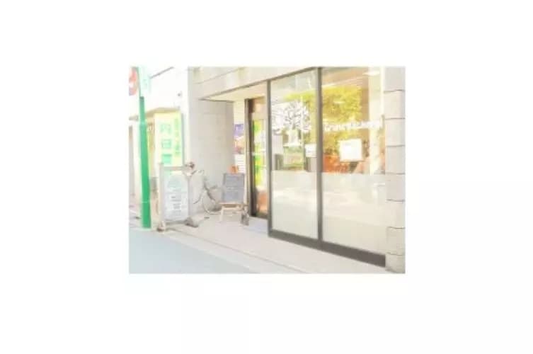 Room image 10