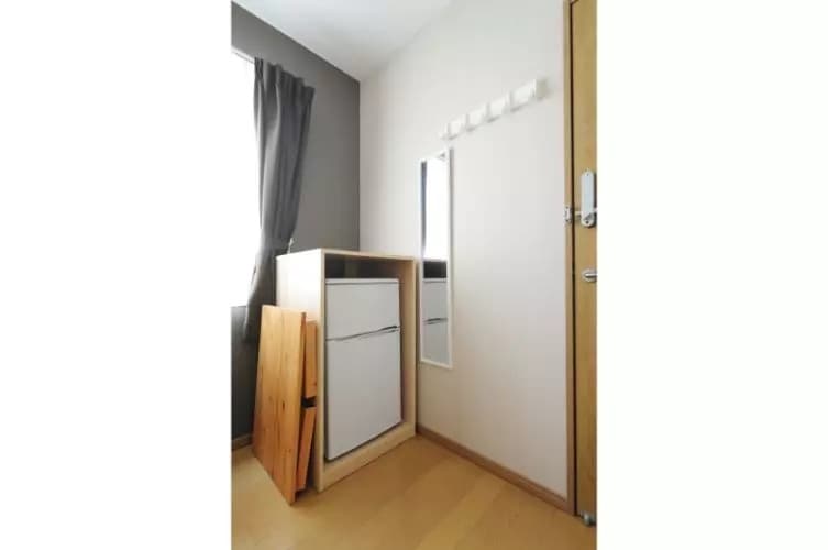 Room image 10