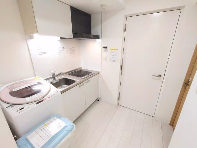 Room image 10