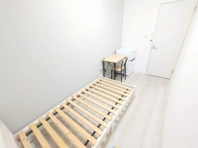 Room image 11