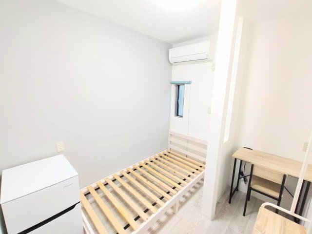 Room image 10