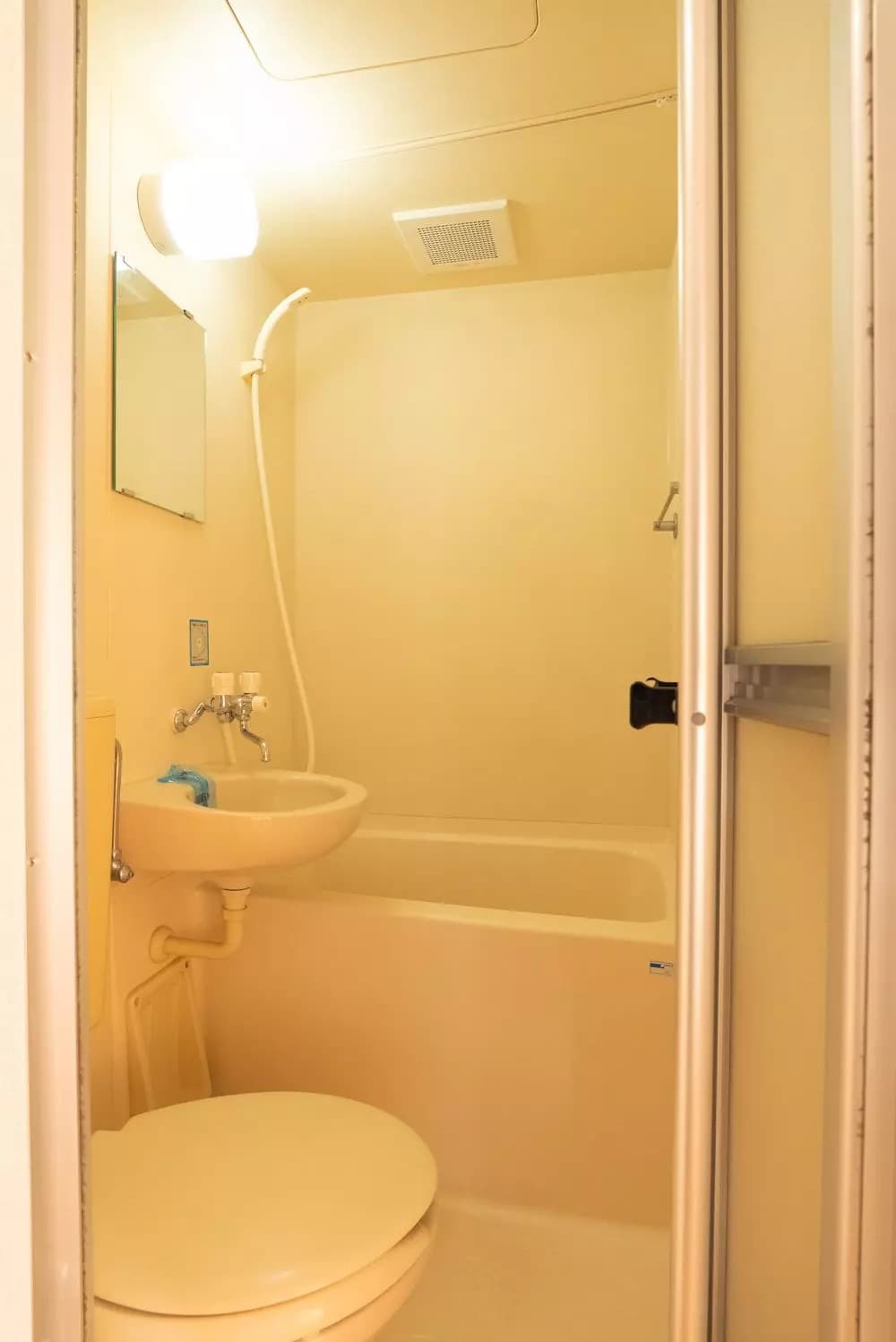 Room image 12