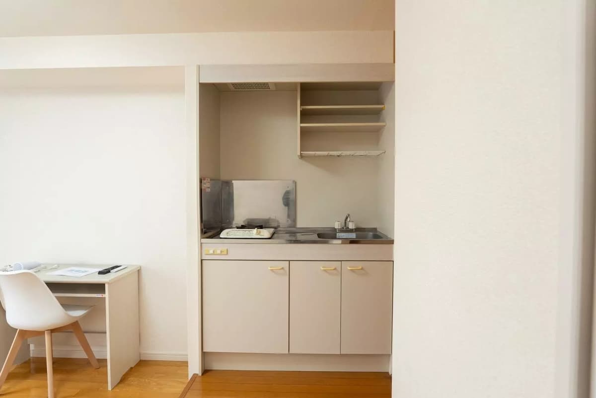 Room image 11