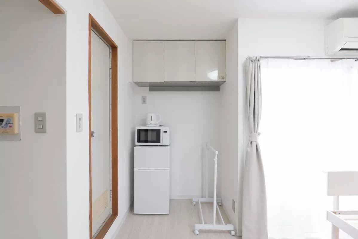 Room image 8