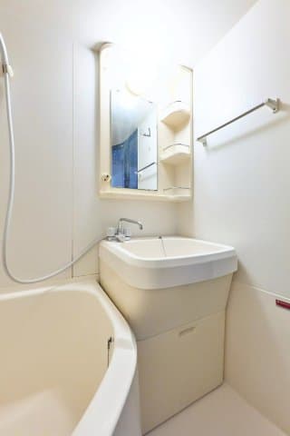 Room image 10