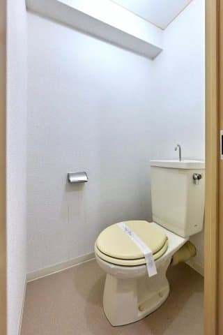 Room image 10