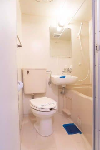 Room image 16