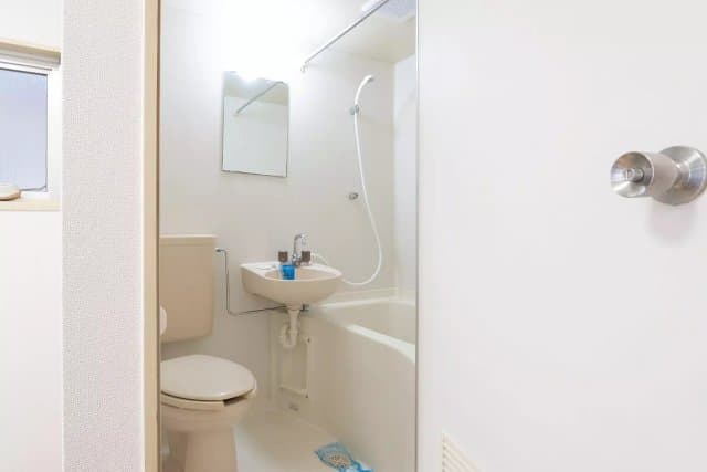 Room image 15