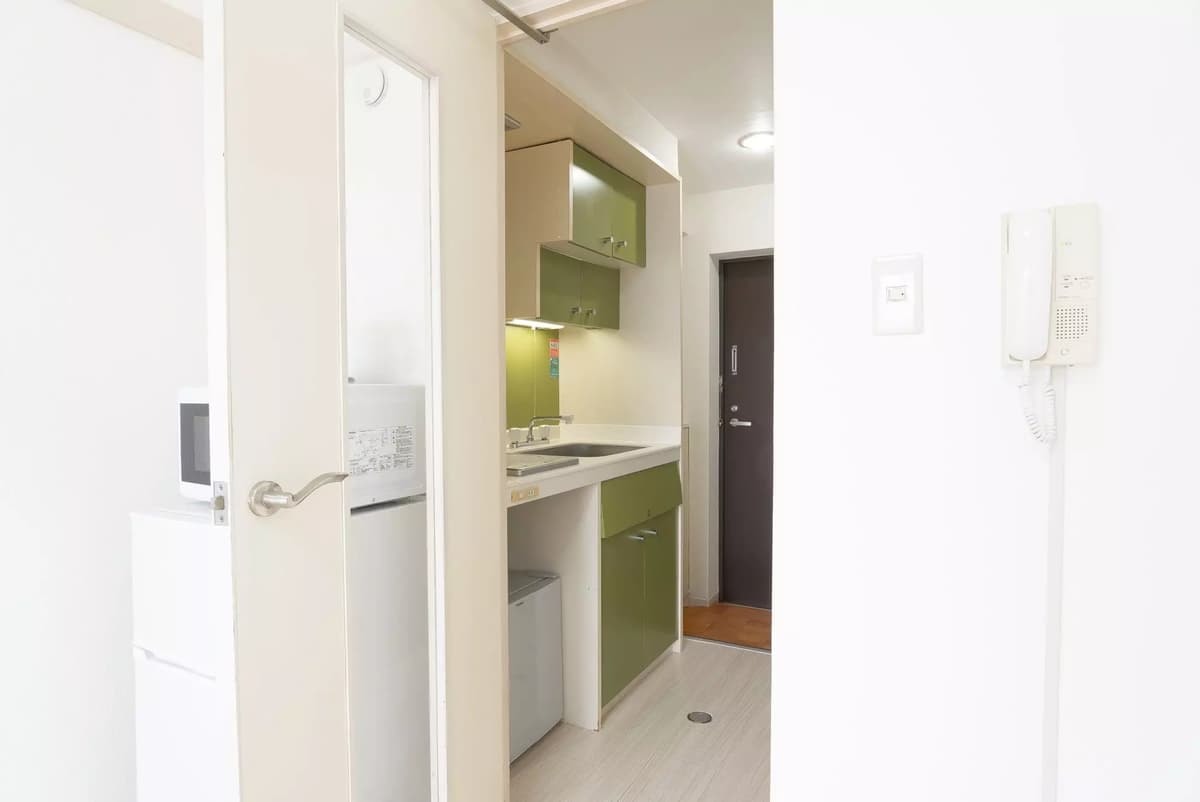 Room image 9