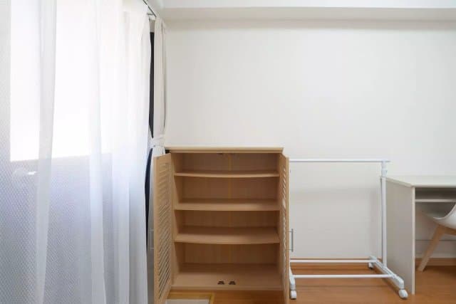 Room image 16